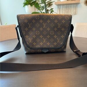 Louis Vuitton Monogram Macassar Magnetic Messenger *LOWEST PRICE*